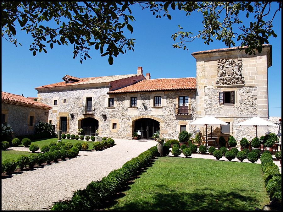 Hotel Palacio De La Pena Cantabria Ajo Buitenkant foto