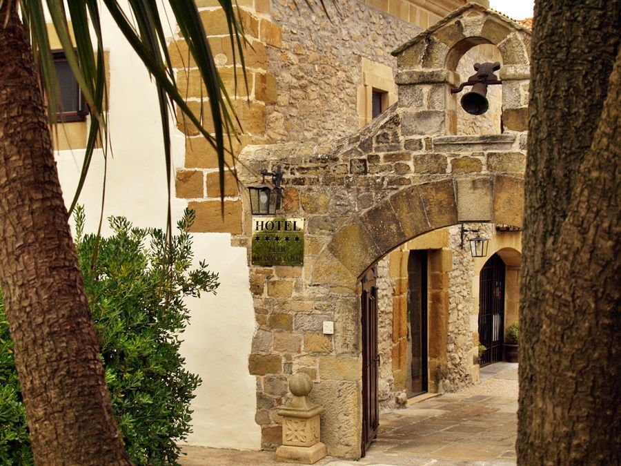 Hotel Palacio De La Pena Cantabria Ajo Buitenkant foto